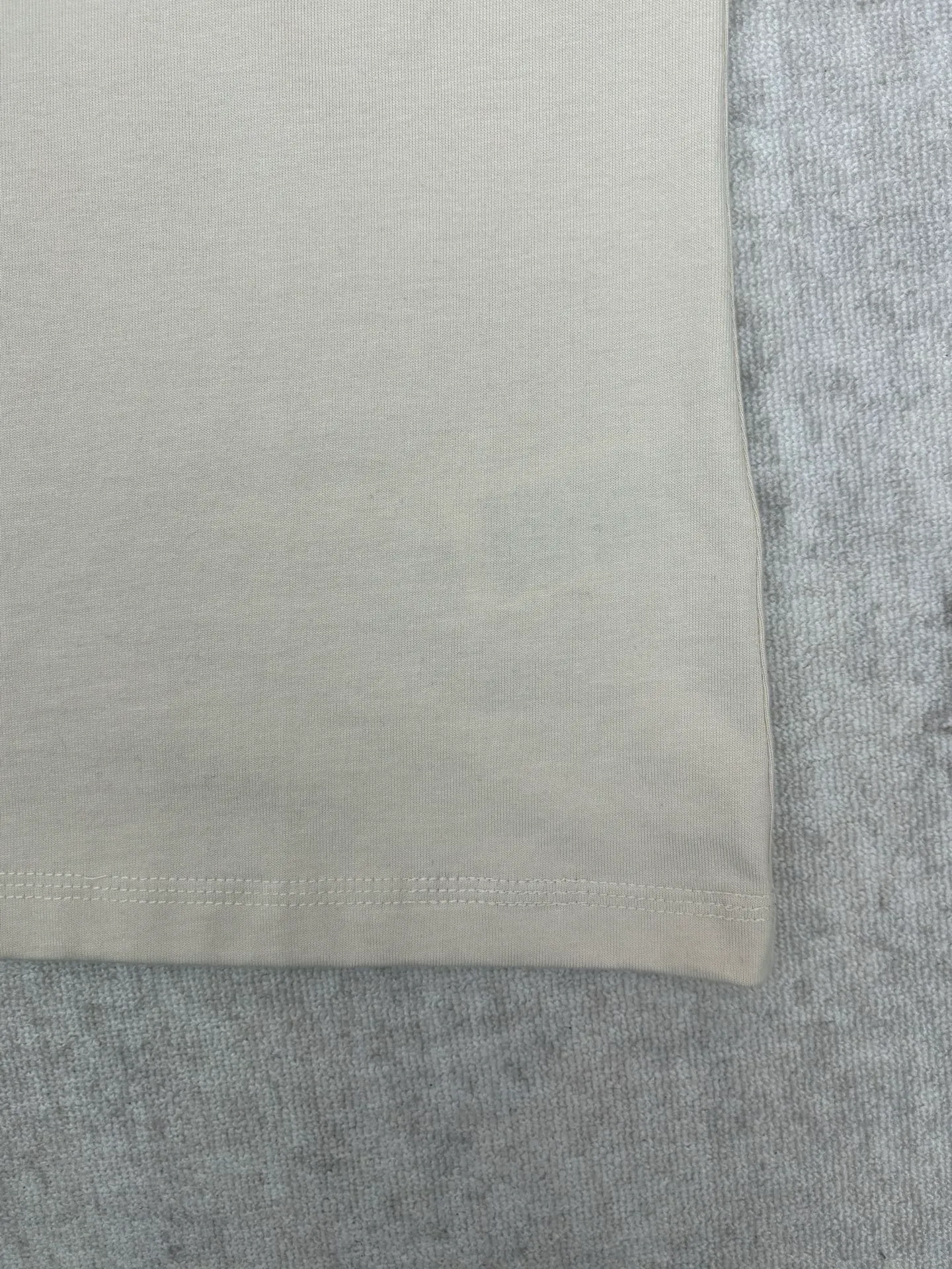 26ss New Arrival T Sizes：S. M. L. XL